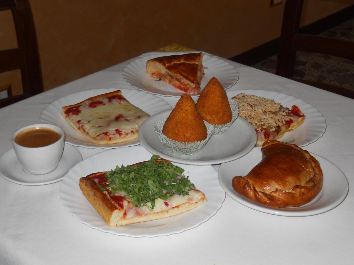 Antico Palazzo Bed & Breakfast Giardini Naxos Exterior foto