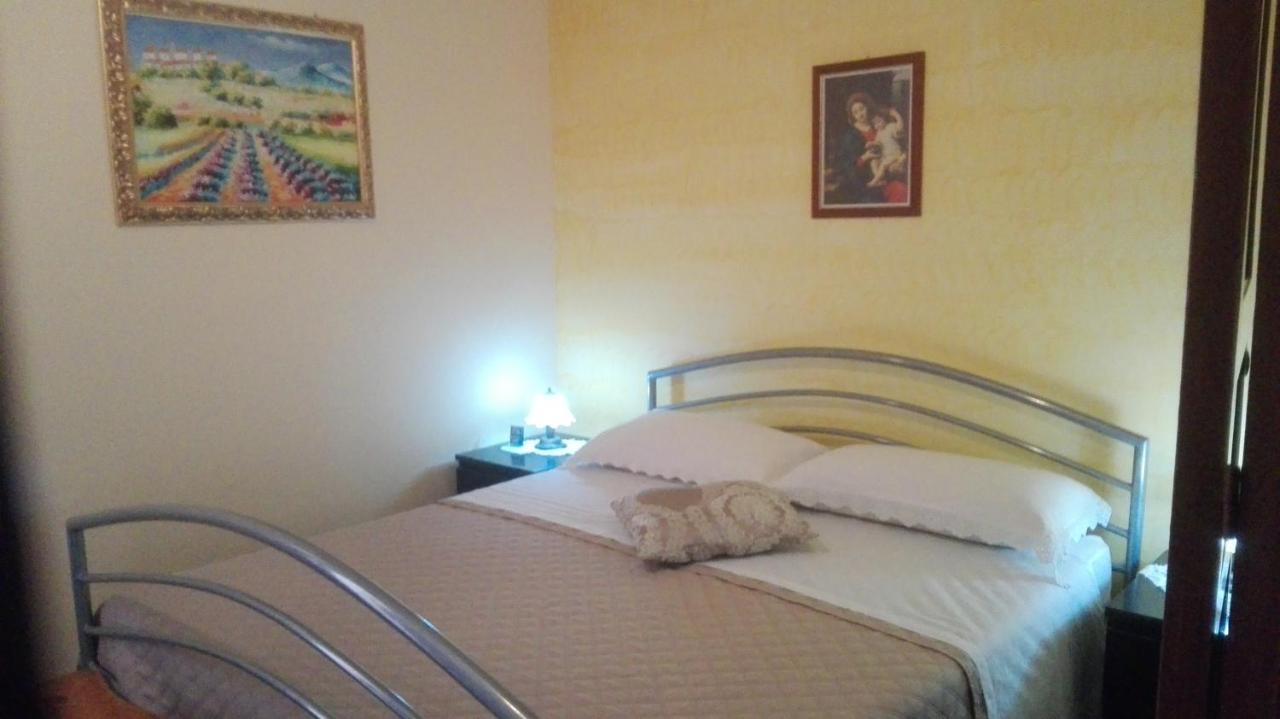 Antico Palazzo Bed & Breakfast Giardini Naxos Exterior foto