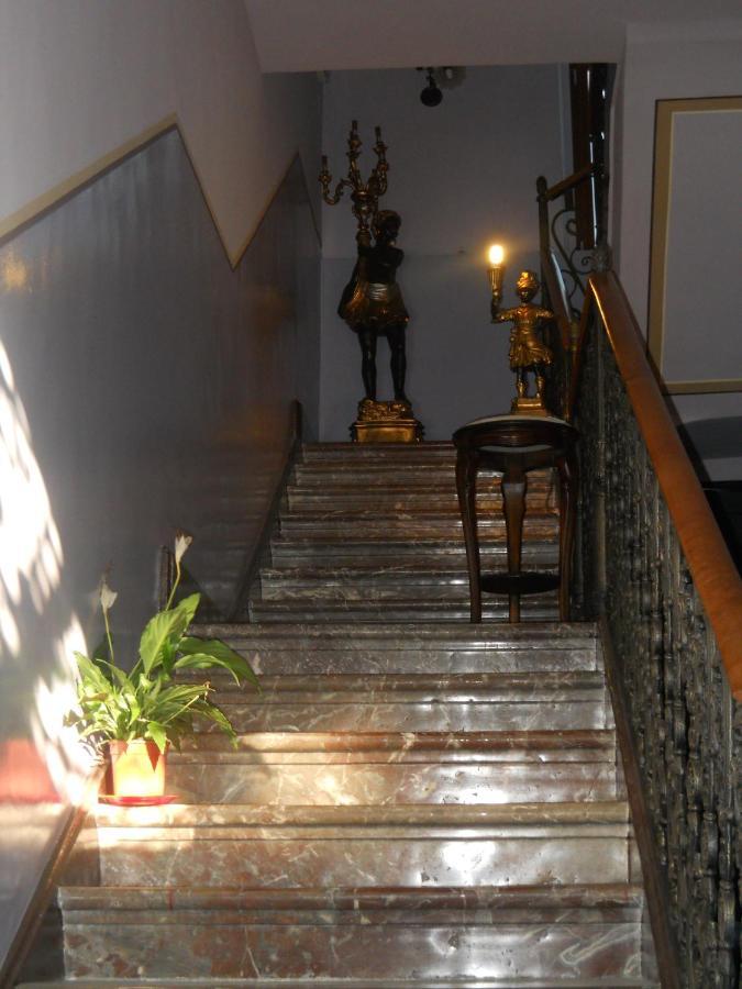 Antico Palazzo Bed & Breakfast Giardini Naxos Exterior foto
