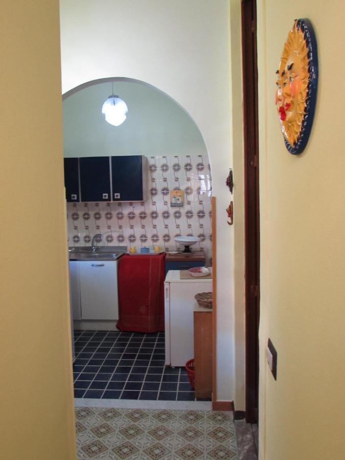 Antico Palazzo Bed & Breakfast Giardini Naxos Exterior foto
