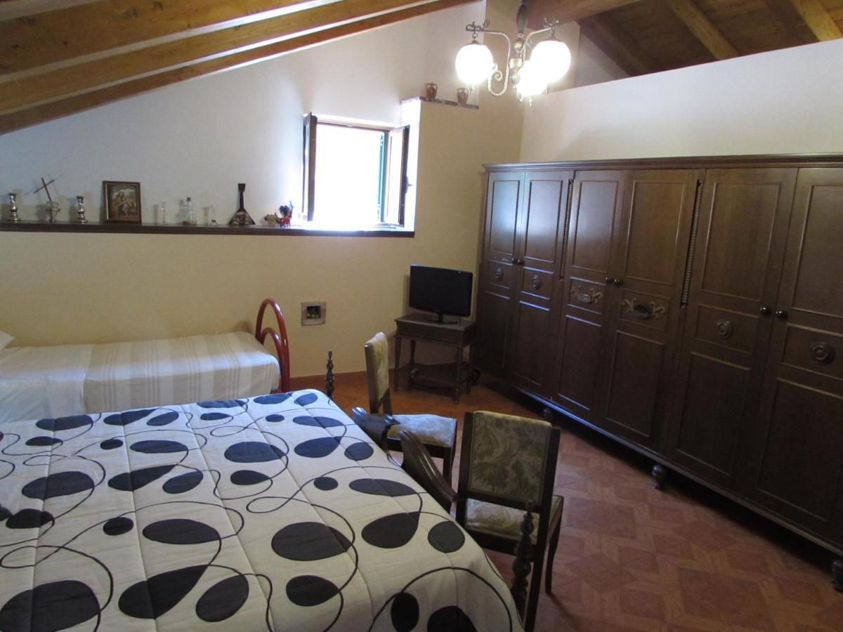 Antico Palazzo Bed & Breakfast Giardini Naxos Exterior foto
